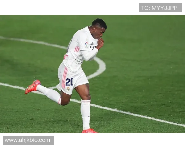 媒体盛赞维尼修斯未来潜力无限有望成长为足坛超级巨星核心人物