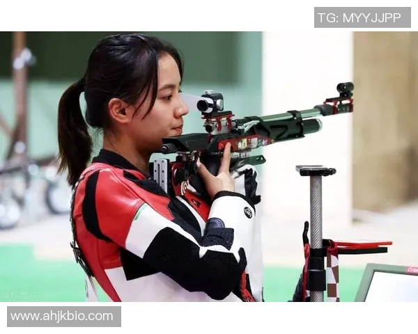 全国少年田径锦标赛开幕 00后新星闪耀赛场一战成名